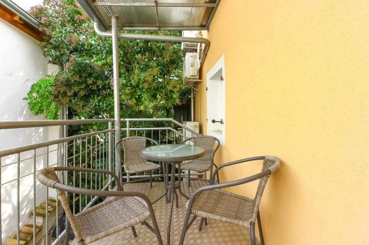 Perlina Apartment Vrsar Ngoại thất bức ảnh