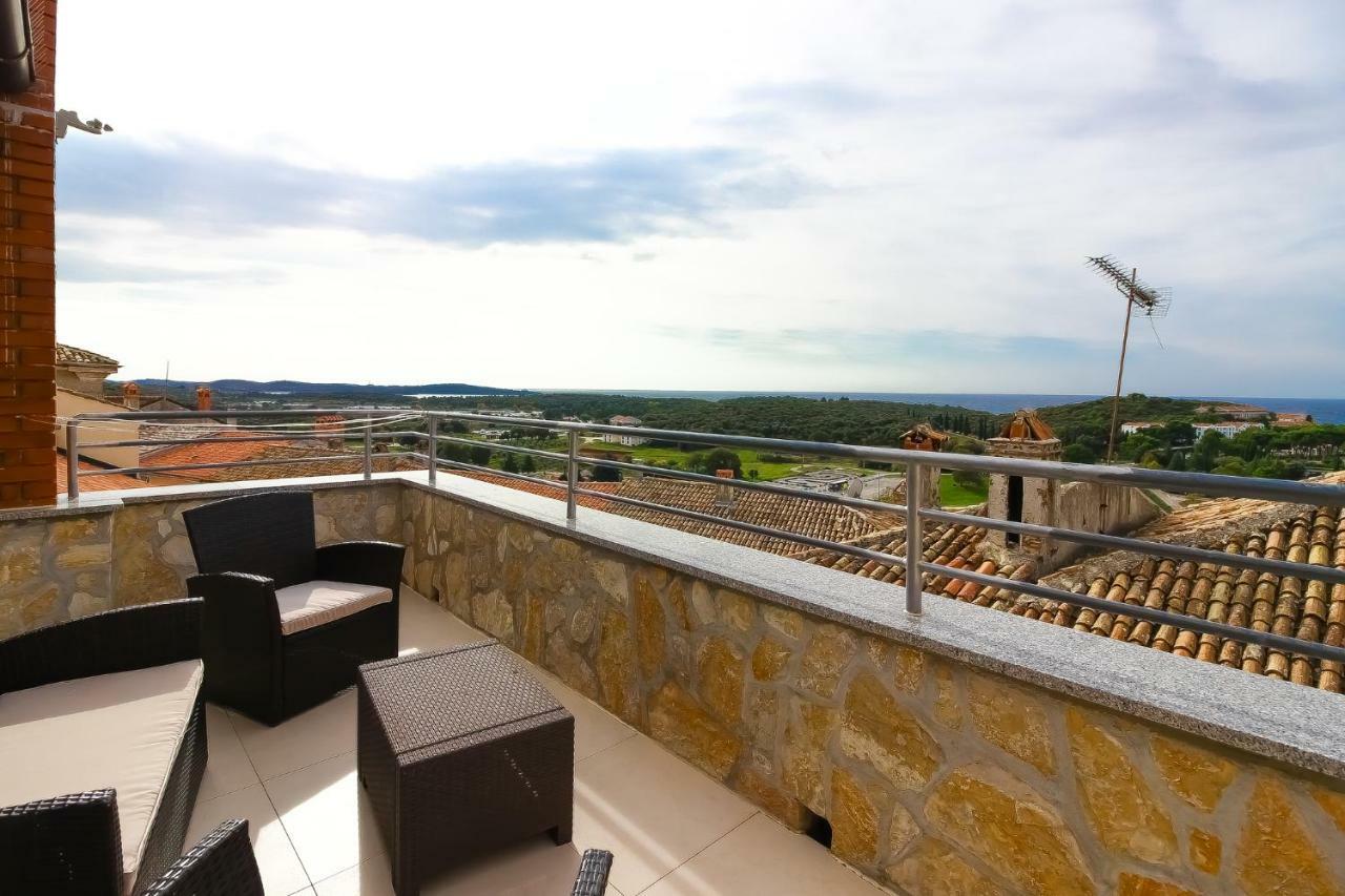 Perlina Apartment Vrsar Ngoại thất bức ảnh